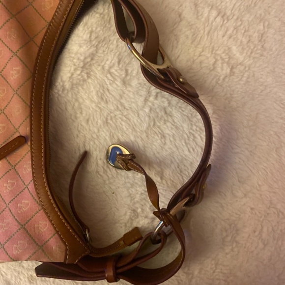 Dooney & Bourke Pink Signature Hobo Bag - Picture 11 of 16